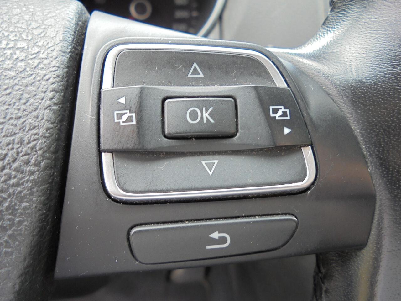 VOLKSWAGEN GOLF VI 1.6 TDI 105CV HIGHLINE 5P UNIPROPRIETARIO