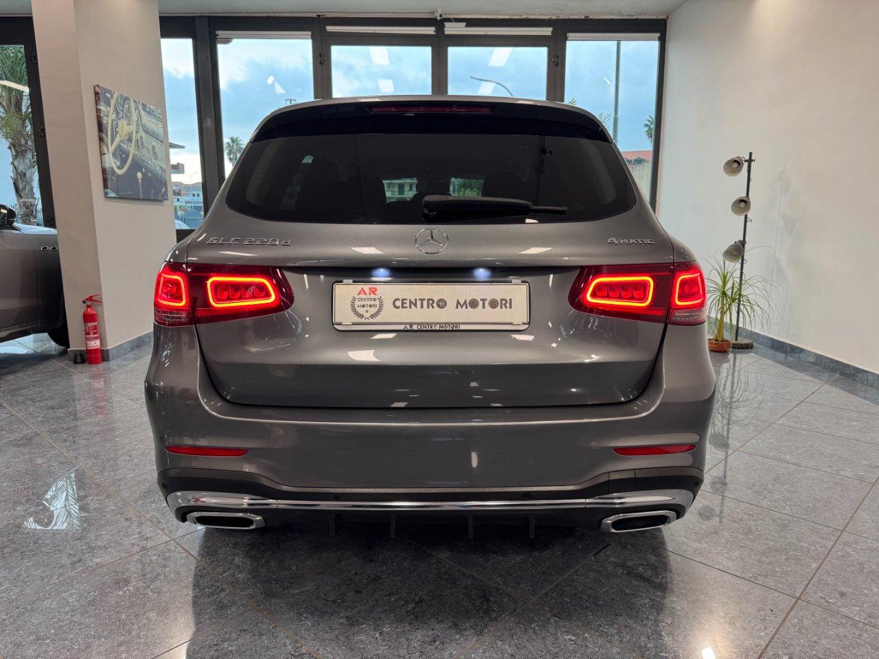 Mercedes GLC SUV GLC 220 d Amg Premium Pedane Carplay Full