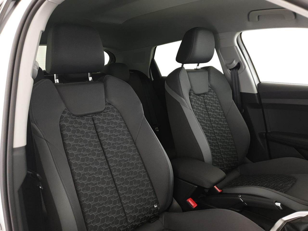 Sportback 30TFSI 116CV S tronic Identity Black