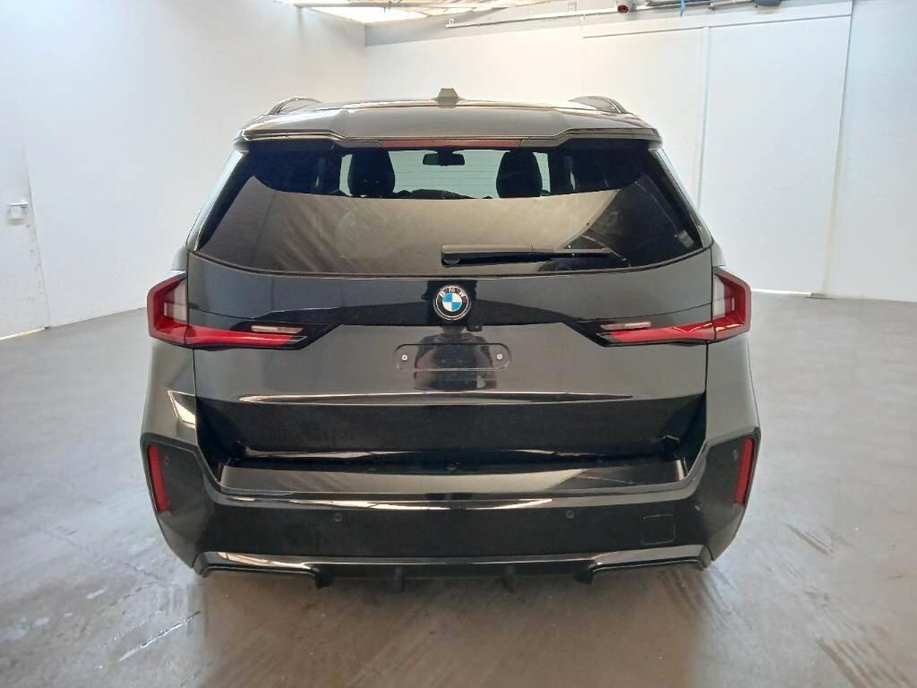 Bmw X1 xDrive 23d M Sport / r19 / Gancio traino