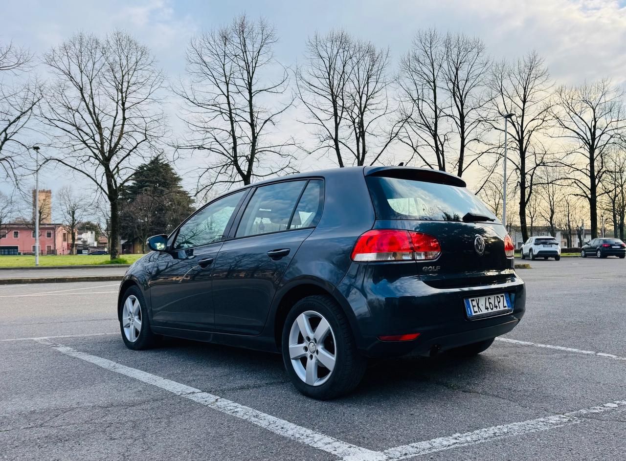Volkswagen Golf 1.6 TDI DPF 5p. Highline