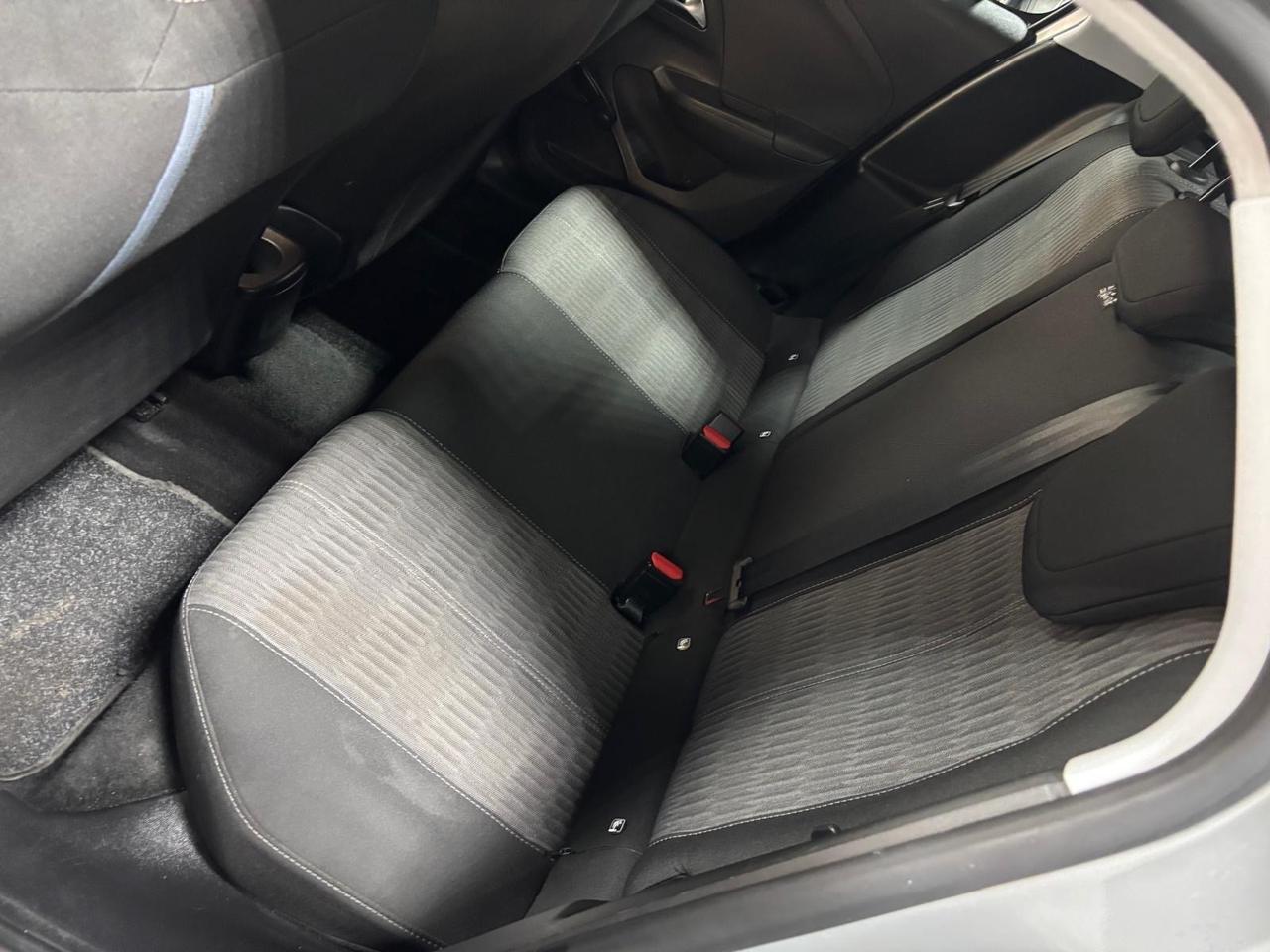 Opel Corsa 1.2i 16V cat 5 porte Edition