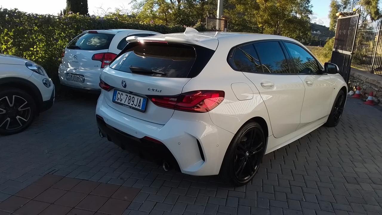 Bmw 120 120d 5p. Msport