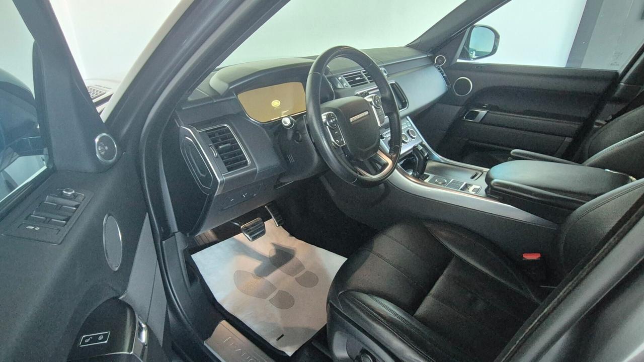 Land Rover Range Rover Sport 3.0 TDV6 HSE Dynamic