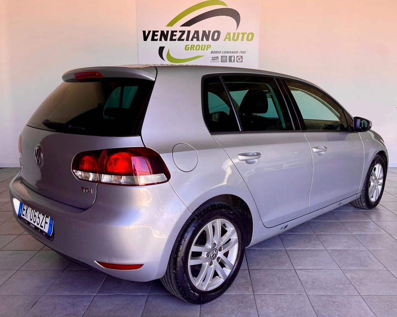 Volkswagen Golf 1.6 TDI DPF 3p. Highline