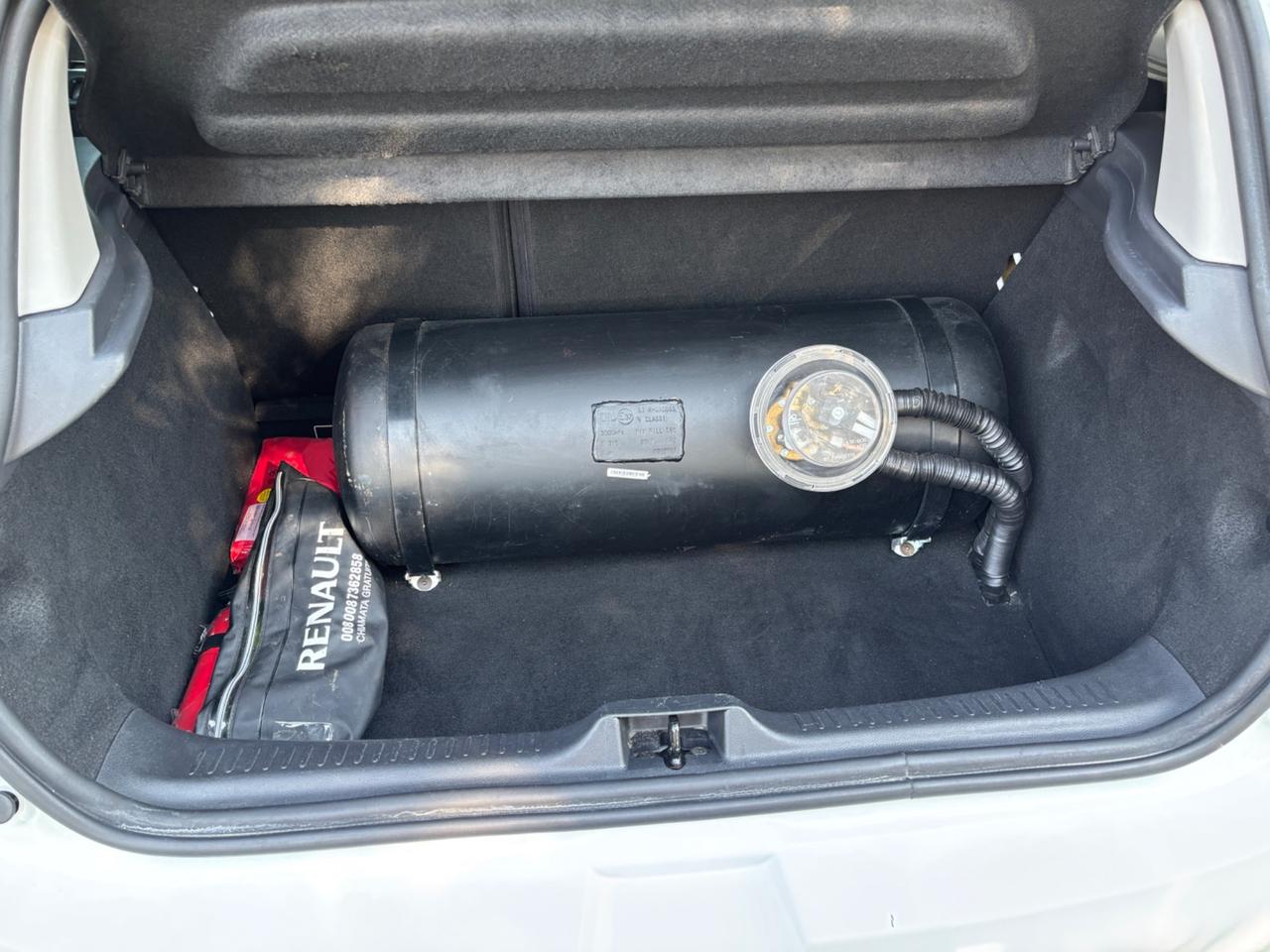 Renault Clio 1.2 Benzina/GPL Intens