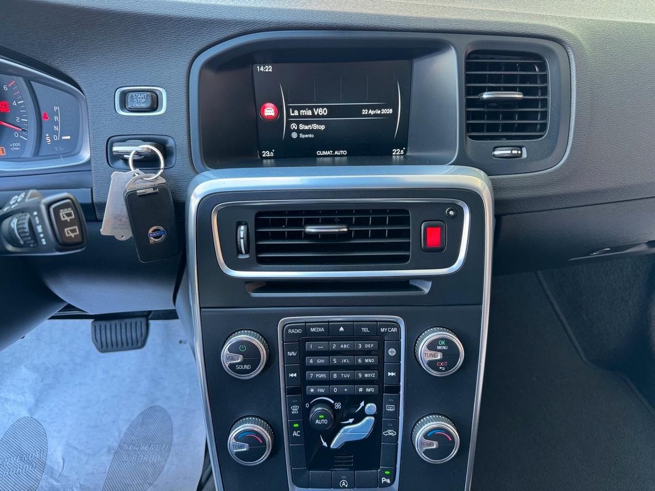 Volvo V60 1.6 d2 Momentum Powershift GARANZIA24MES