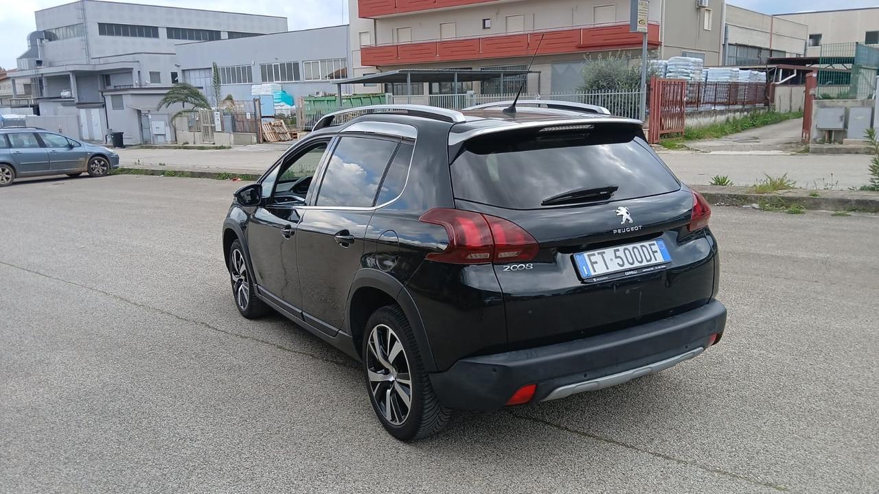 Peugeot 2008 PureTech 82 Active