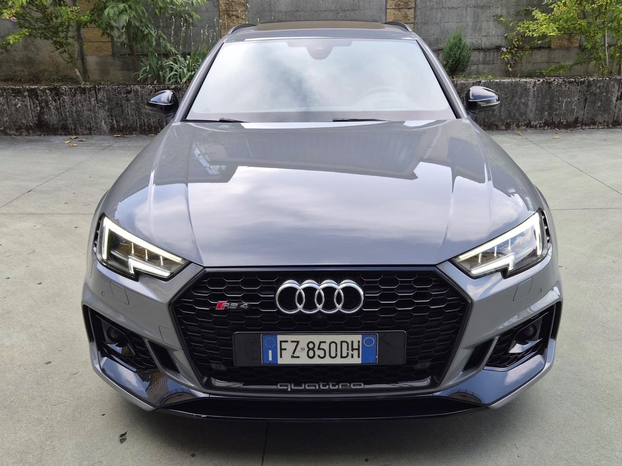 Audi A4 RS4 Avant 2.9 tfsi Exclusive edition Grigio Signal quattro