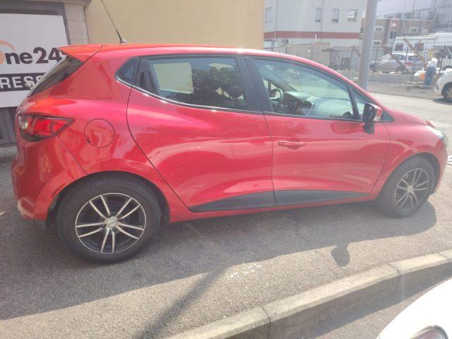 RENAULT Clio 1.2 75CV 5 porte Wave UNIPROPRIETARIO-NEOPATENTATI