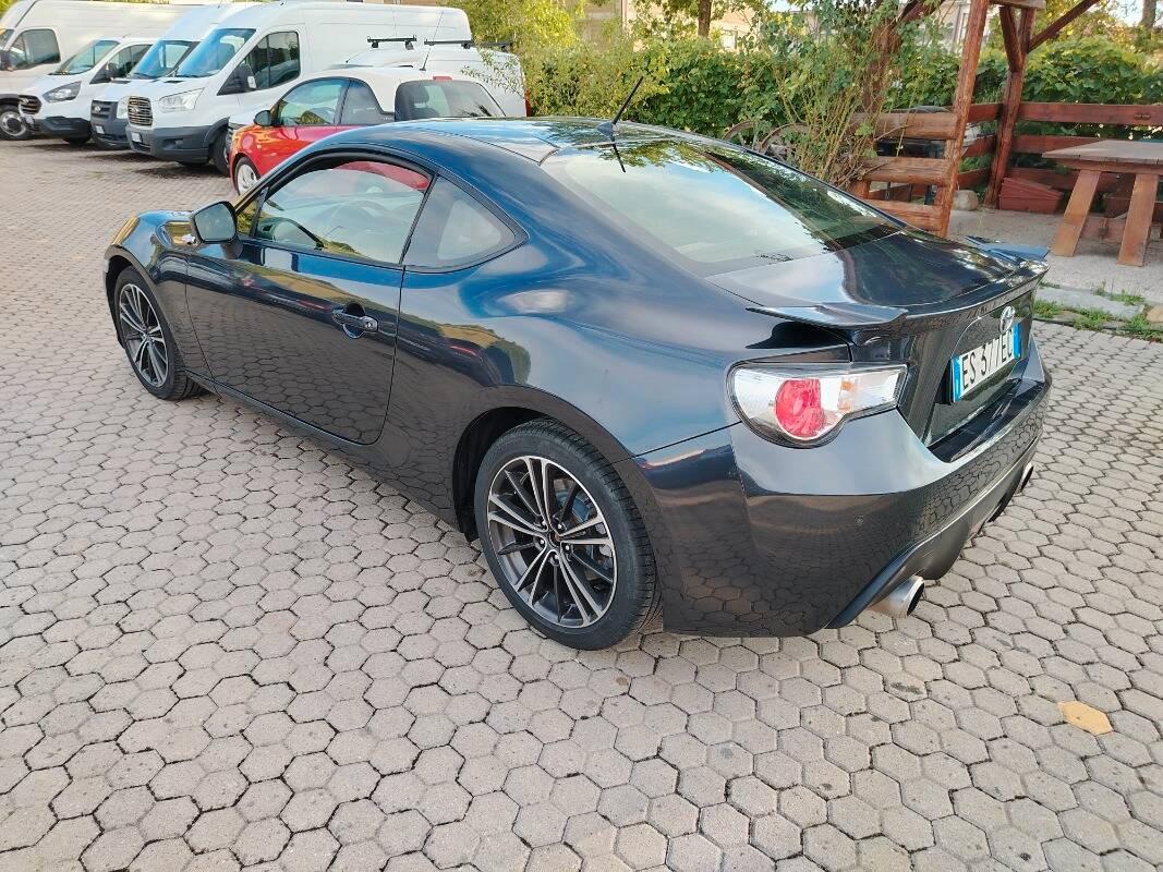 Toyota GT86 MOTORE NUOVO FATT. TOYOTA