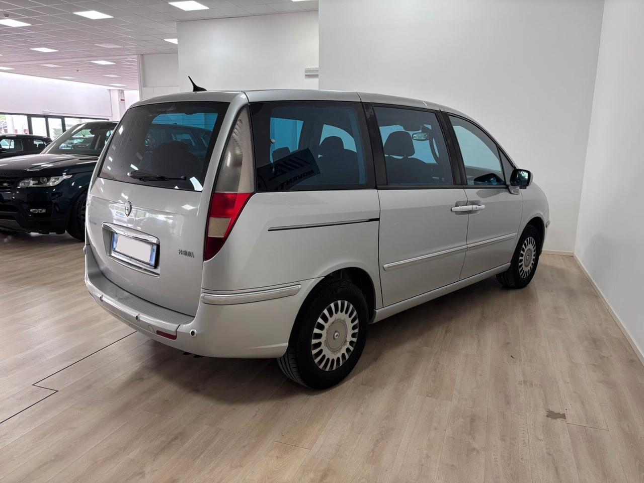 Lancia Phedra 2.2 JTD