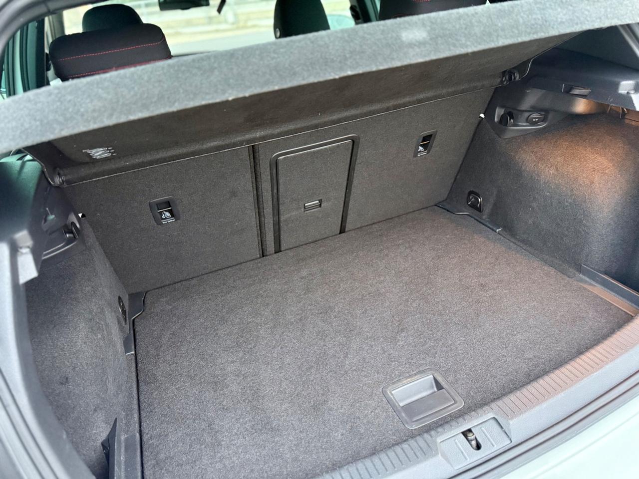 Volkswagen Golf GTI VW 7 PERFORMANCE 2.0TURBO DSG 230CV 5P 2014