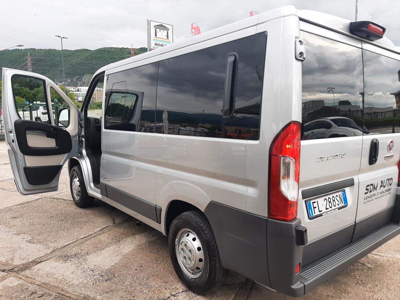 Renault Clio dCi 8V 75 CV 5 porte Moschino Life