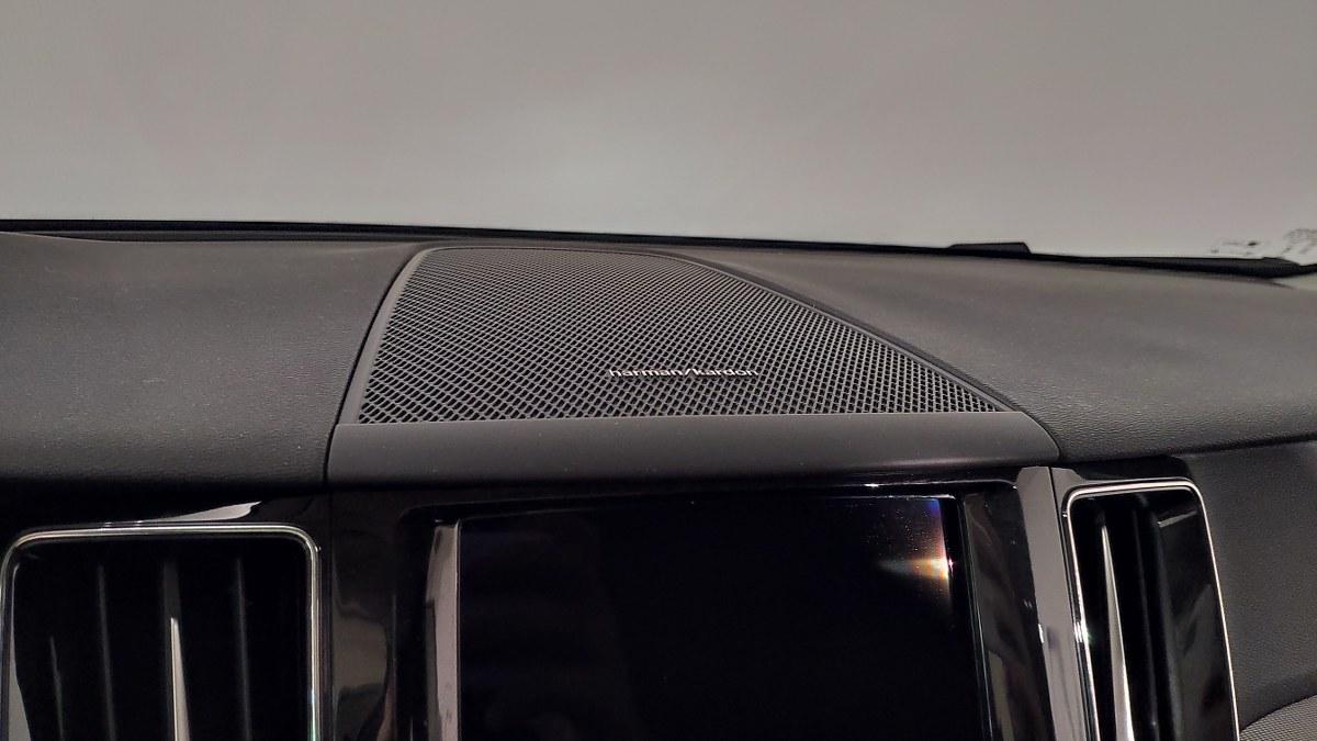 VOLVO Xc60 B4 Mild Hybrid Automatico Plus Dark