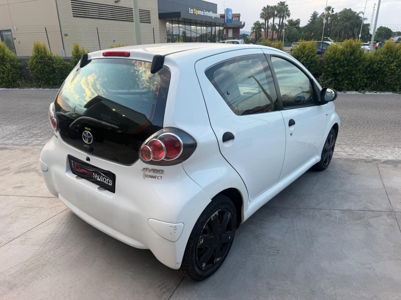 Toyota Aygo 1.0 12V VVT-i 5 porte Deep Ocean Connect