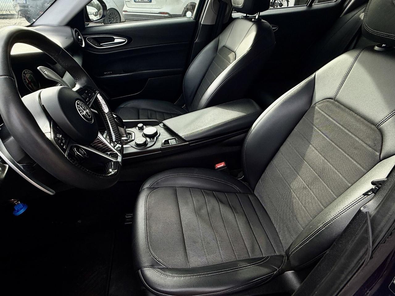 ALFAROMEO GIULIA 150CV NAVI CLIMA LED