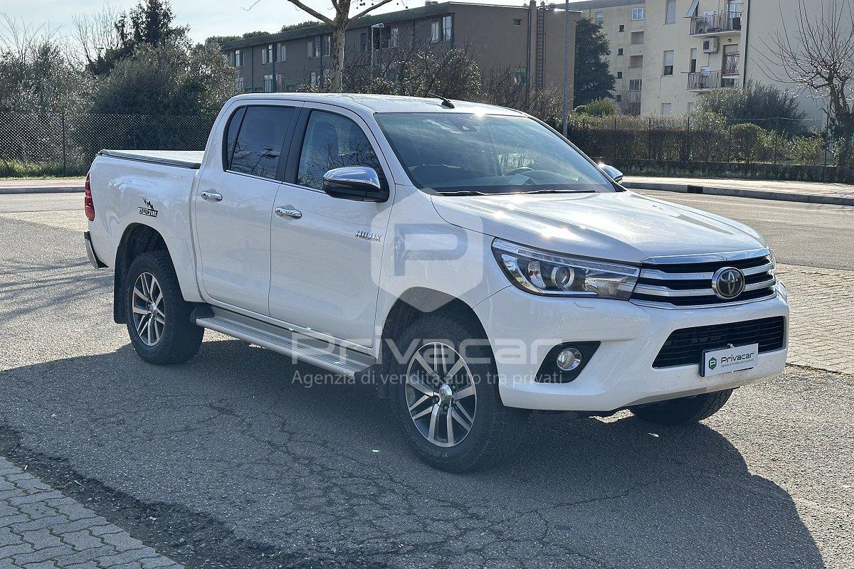 TOYOTA Hilux 2.4 D-4D 4WD 4 porte Double Cab Comfort