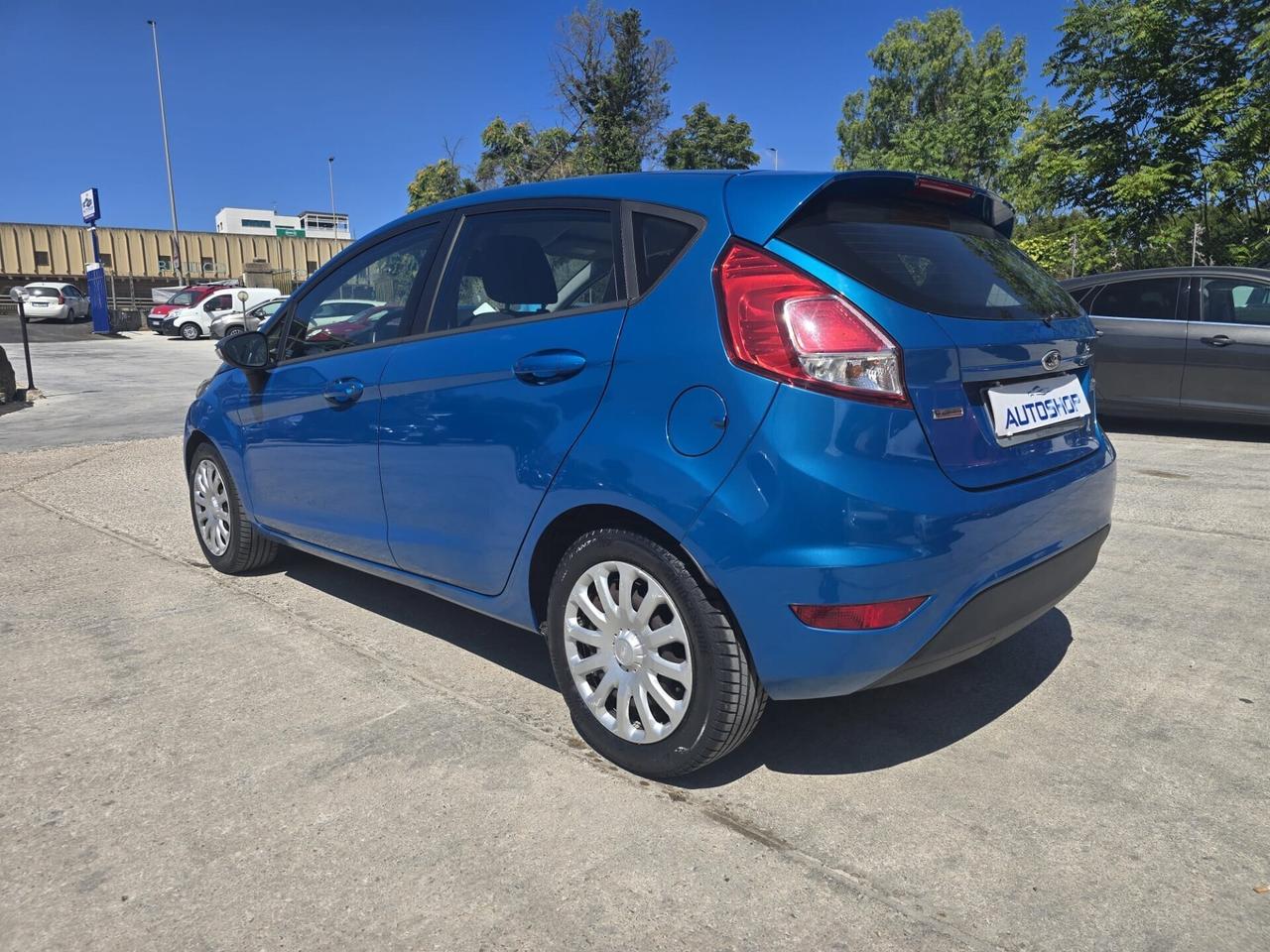 Ford Fiesta 1.5 TDCi 75CV 5 porte Titanium