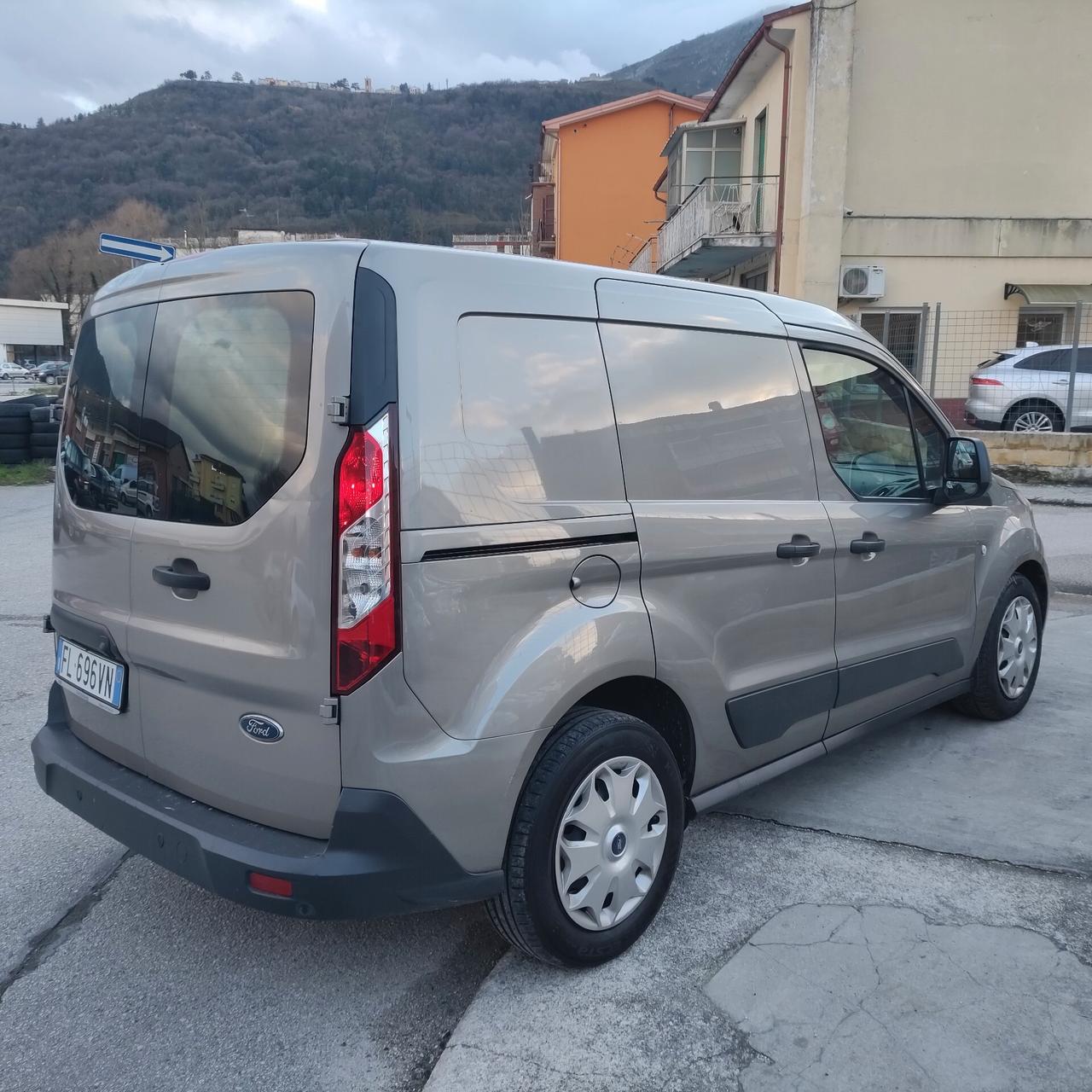 Ford Transit Connect 3 POSTI 1500tdci