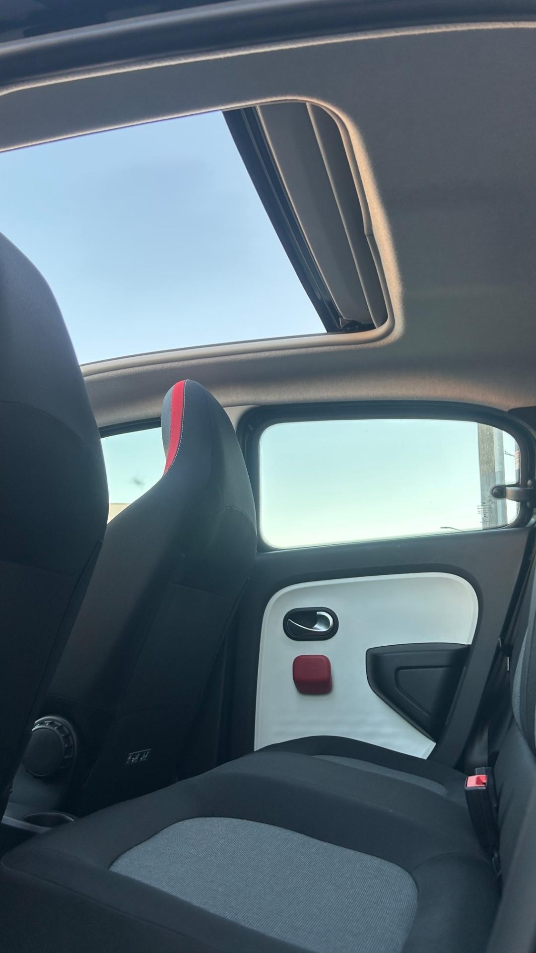 Renault Twingo Cabrio 1.0 69 cv-2016-CLIMA