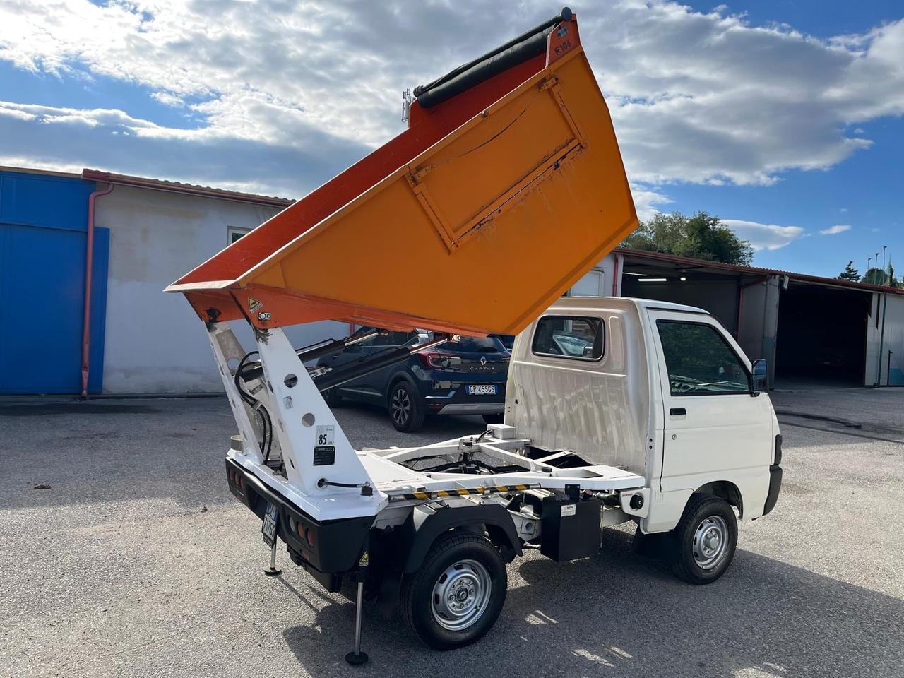 Piaggio quargo con vasca/rib.-700 cc- Diesel -2014