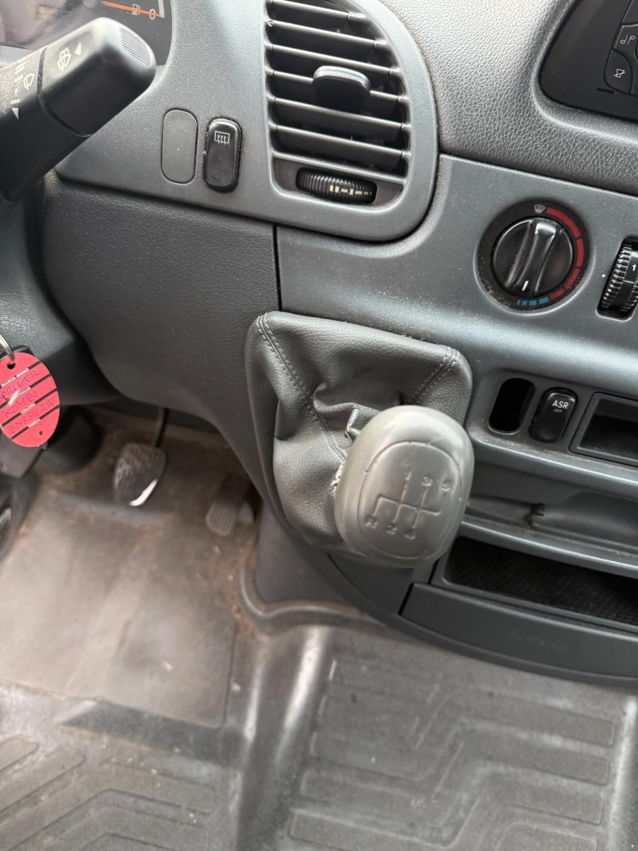 Mercedes-Benz Sprinter 311 CDI/8 POSTI/PULLMINO/PEDANA PER DISABILI/2001