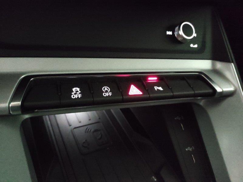 AUDI Q3 2ª serie - Q3 35 TDI quattro S tronic Business Advanced