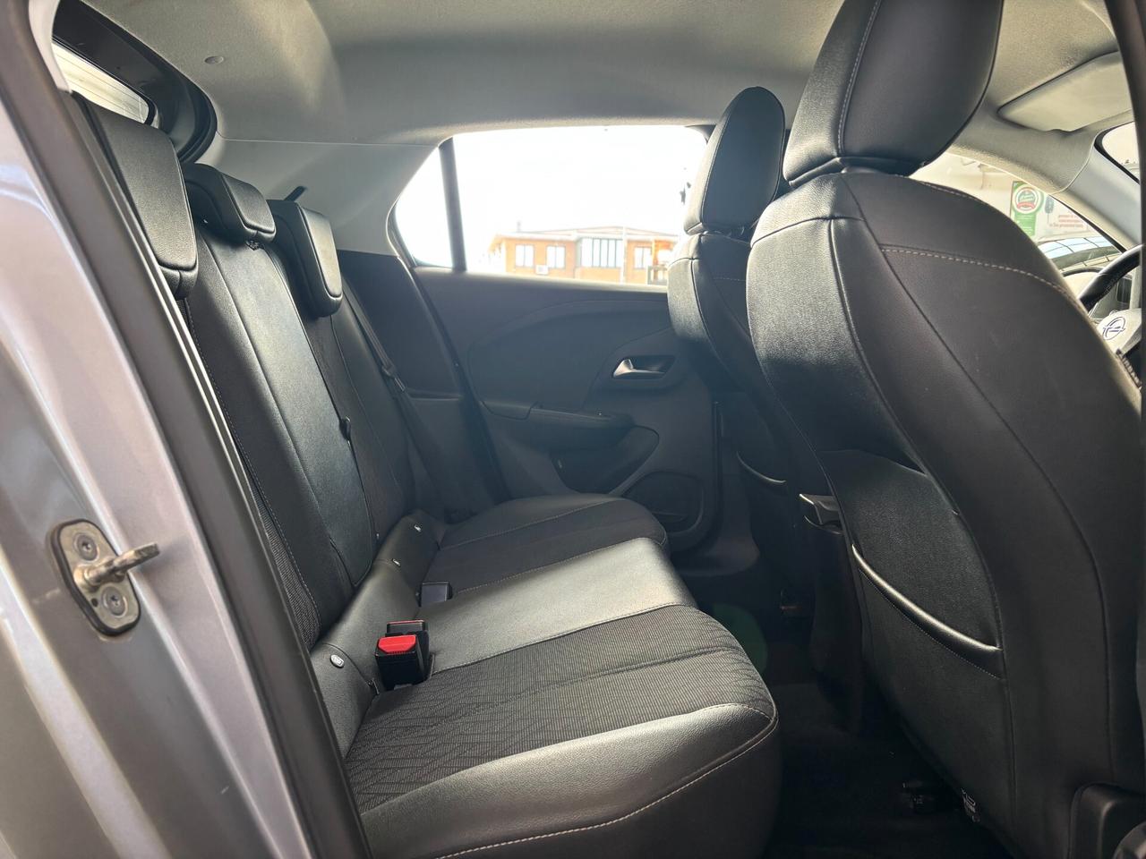 Opel Corsa 1.2 100 CV Edition