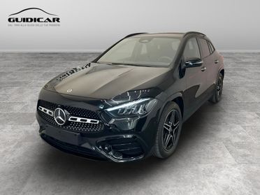 Mercedes-Benz GLA 200 d Automatic 4MATIC