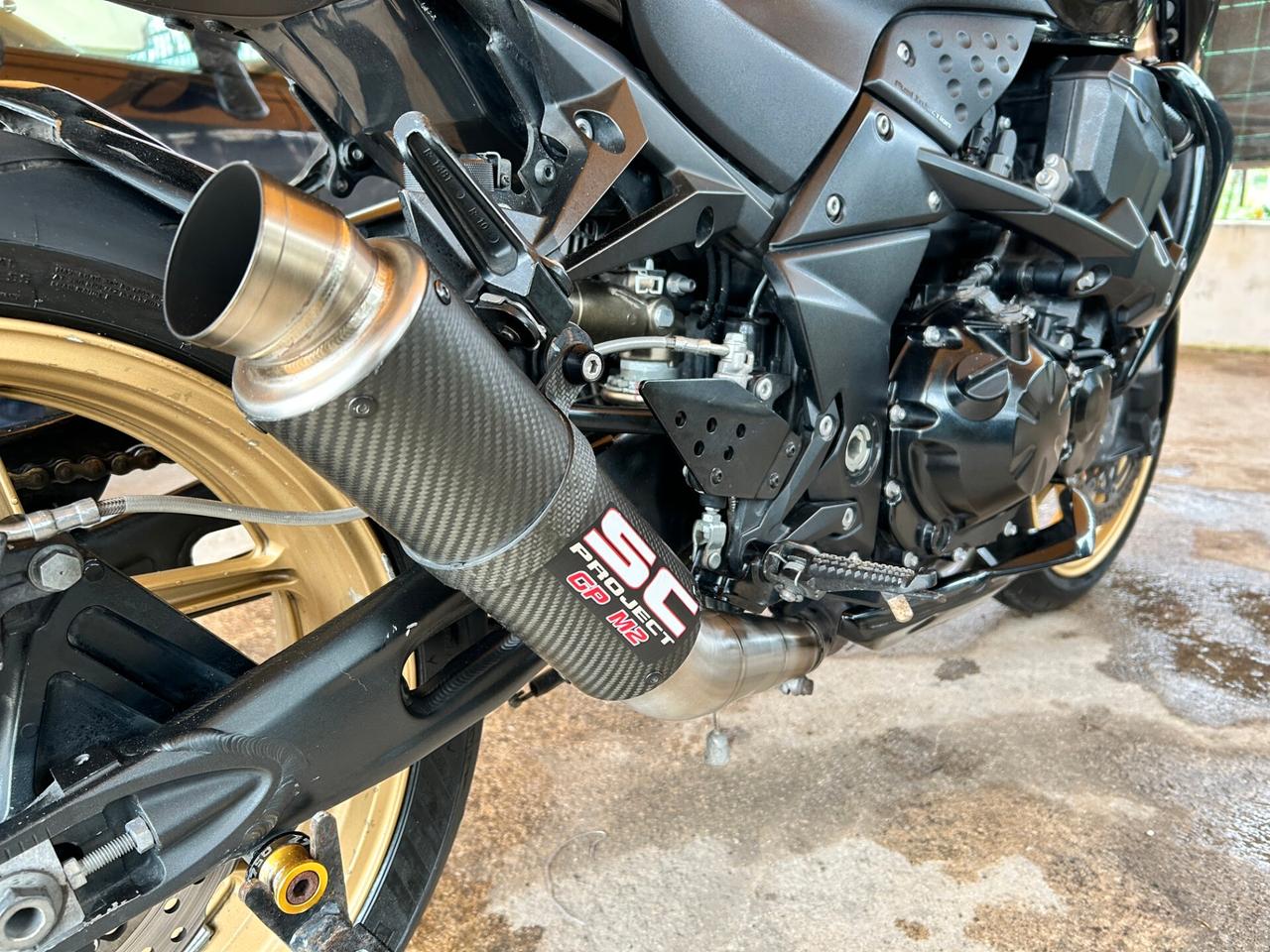 Kawasaki Z 750 "R" - 2012
