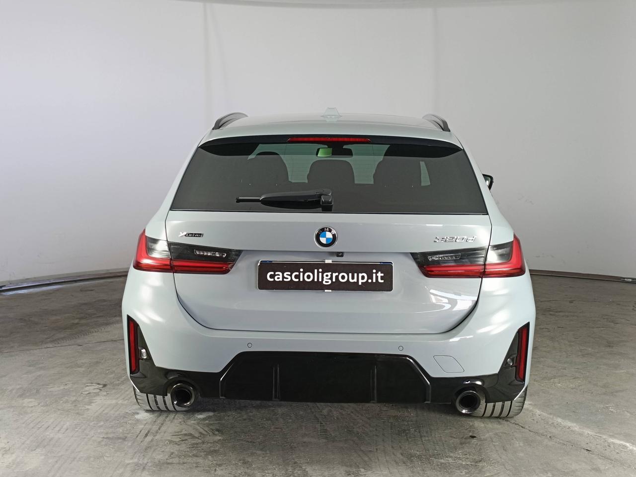 BMW 320d Touring mhev 48V xdrive Msport auto