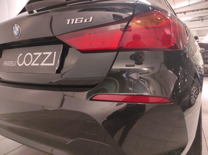 BMW Serie 1 (F40) - 116d 5p. Business Advantage