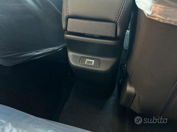Jeep - Avenger -1.2 Mhev Summit