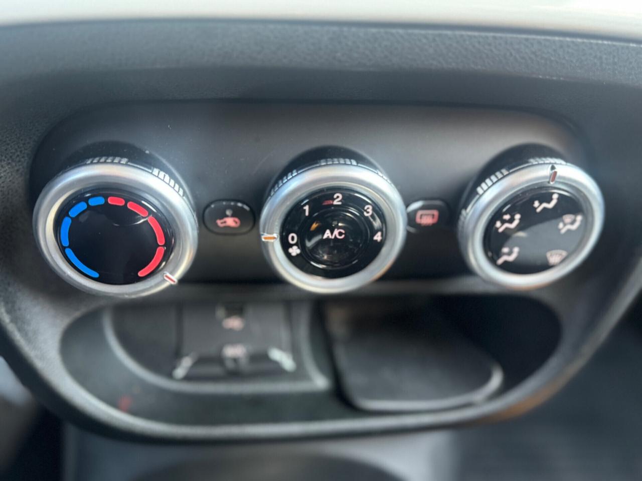 Fiat 500L Living 1.6 Multijet 105 CV Lounge 2014