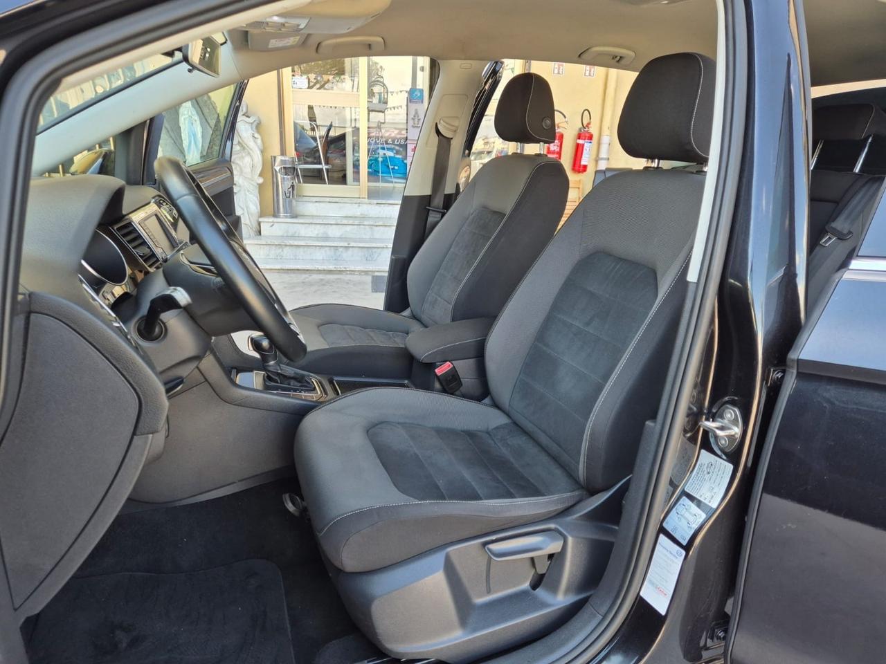 Volkswagen Golf Sportsvan 1.6 TDI 110 CV DSG Comfortline BlueMotion Tech.