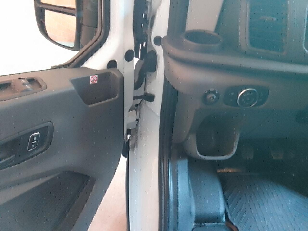 Ford Transit Custom 2.0 TDCi IVA COMPRESA OK NEO