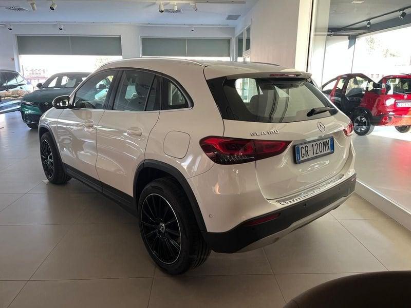 Mercedes-Benz GLA GLA 180 Automatic Business Extra