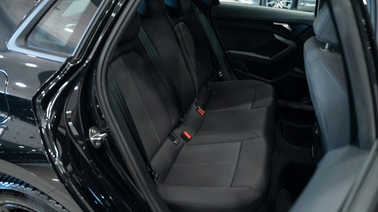 Audi A3 SPB 35 TDI S TRONIC SPORT BLACK EDITION NAVI FULL OPTIONAL
