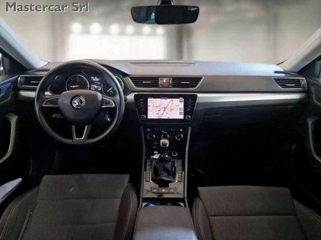 SKODA Superb Berlina 2.0 tdi Executive 150cv my17 - FK087YA