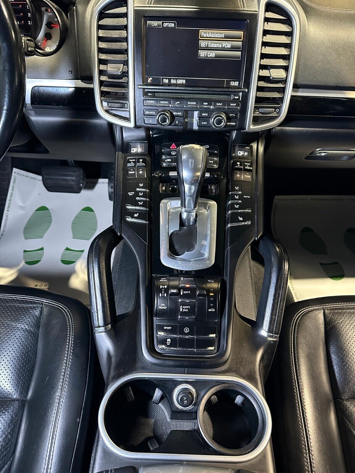 Porsche Cayenne 3.0 TIPTRONIC