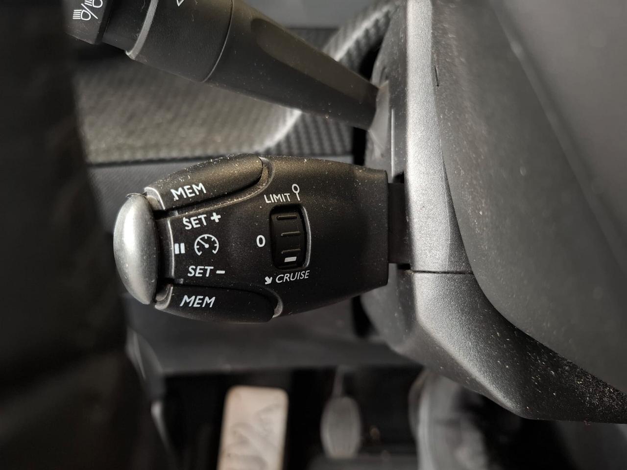 Peugeot 208 Allure Diesel Manuale