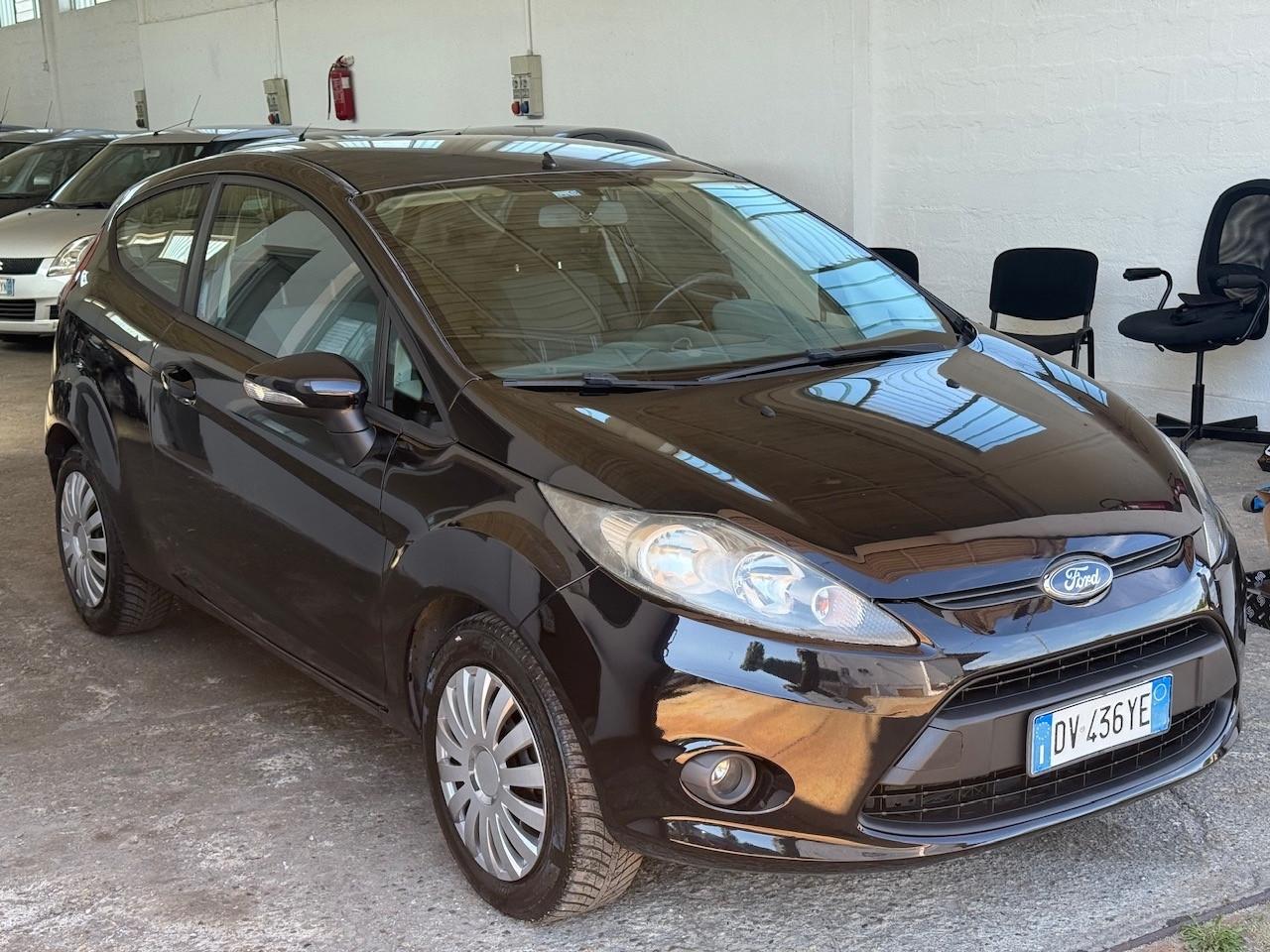 Ford Fiesta 1.2 82CV 3 porte Titanium