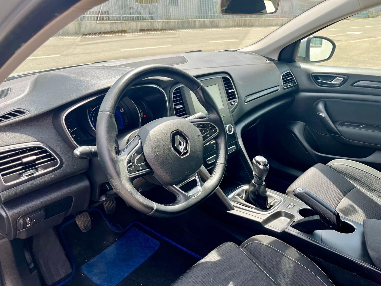 Renault Megane sw 1.2benzina 2017 135.000km perfetta