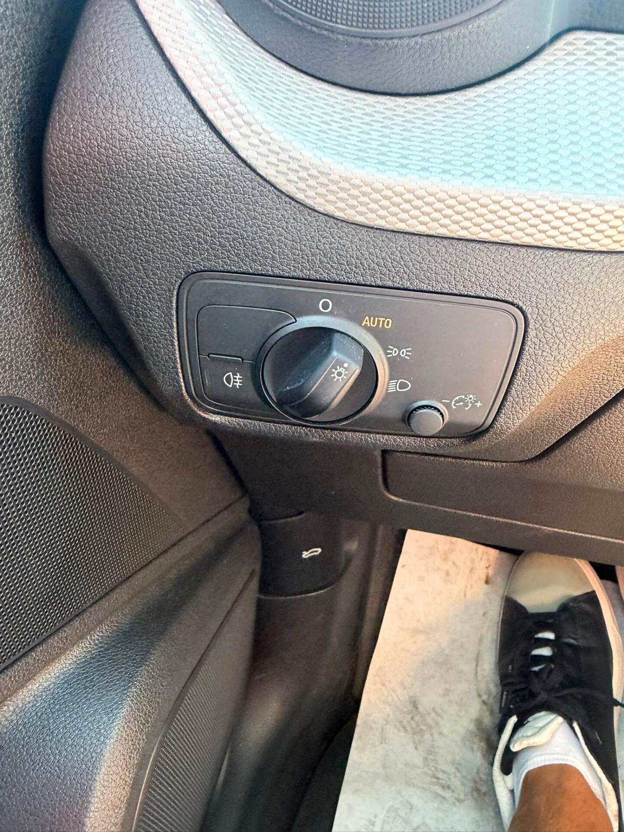 Audi Q2 30 TDI S tronic tettuccio apribile led cockpit