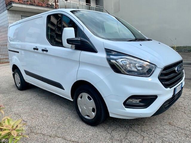 Ford Transit Custom 2.0Tdci 170cv L1 H1 FULL E6