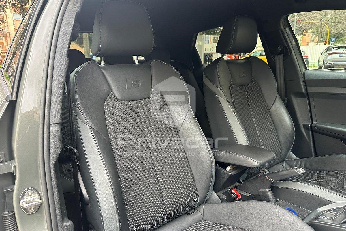 AUDI A1 SPB 35 TFSI S tronic Identity Black