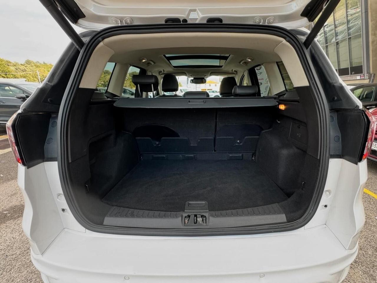 Ford Kuga 2.0 TDCI 180 CV S&S 4WD Vignale