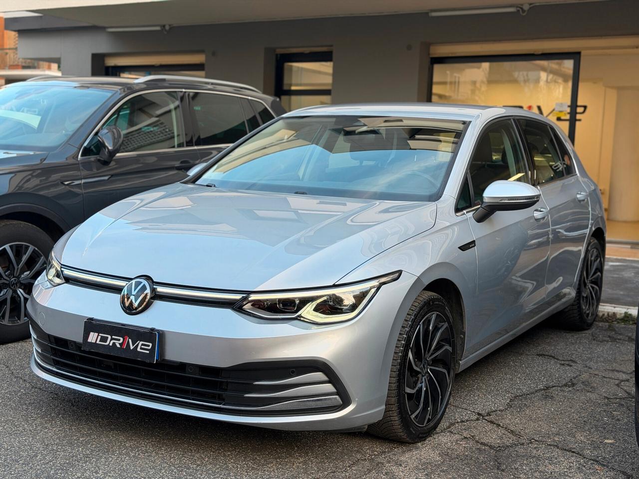 VOLKSWAGEN Golf 8ª serie Golf 1.5 eTSI 130 CV ...