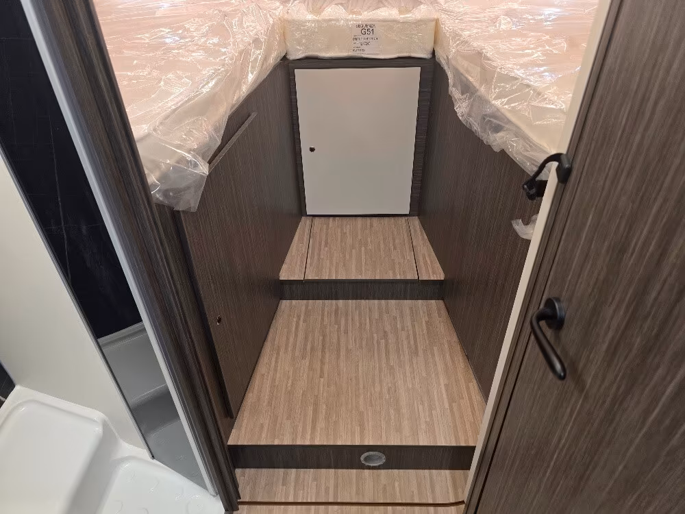 CAMPER MCLOUIS MC4 870